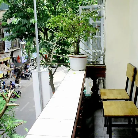 Le Petit Hanoi Hotel